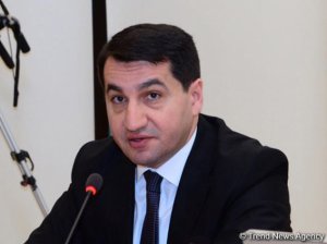 Hikmət Hacıyev: Azərbaycan COVID-19 ilə mübarizədə uğur hekayələrindən biridir